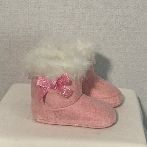 2 Pair Infant Boots |Faux Fur/ Bows/Hook & Loop Closure Size 3 Infant Soft Sole - Picture 5 of 8